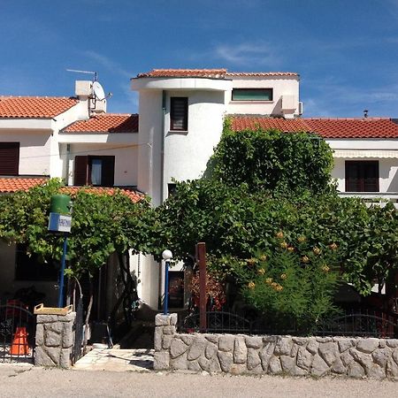 Apartmani Marko Baska  Exterior photo
